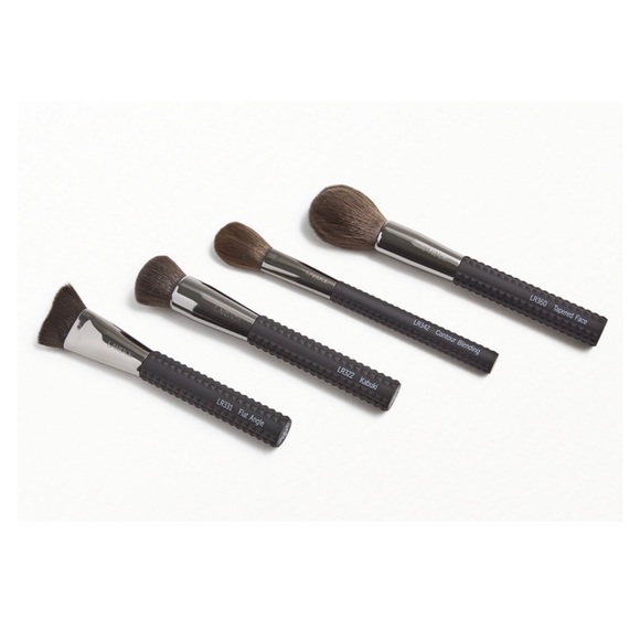 Laruce Beauty Face Brush Set - Picture 1 of 13